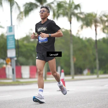 Runner Photo 5338398