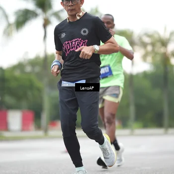 Runner Photo 5338543