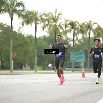 Runner Photo 5338623