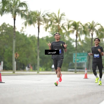 Runner Photo 5338625