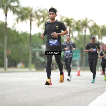 Runner Photo 5338660