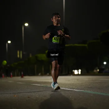 Runner Photo 5338674