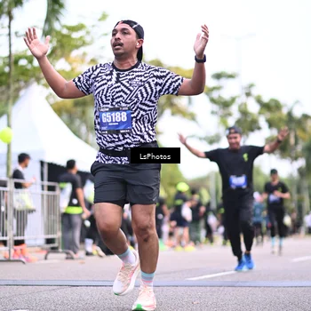 Runner Photo 5338677