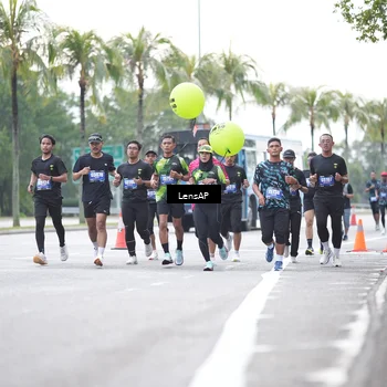 Runner Photo 5338755
