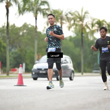 Runner Photo 5338862