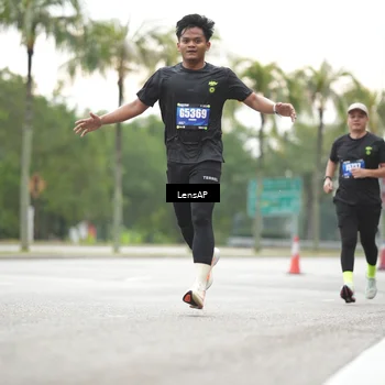 Runner Photo 5338866