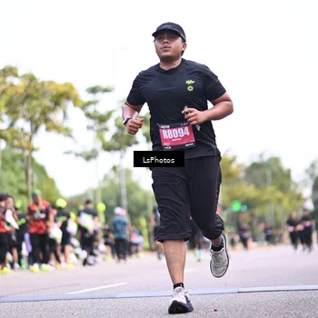 Runner Photo 5338875