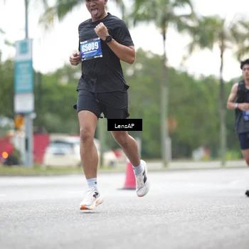 Runner Photo 5339063