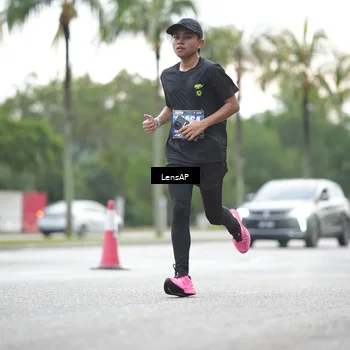 Runner Photo 5339109