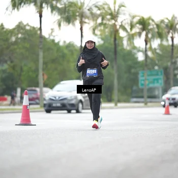 Runner Photo 5339241