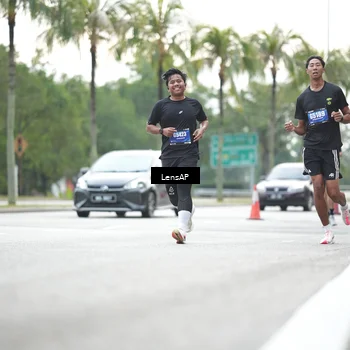 Runner Photo 5339408