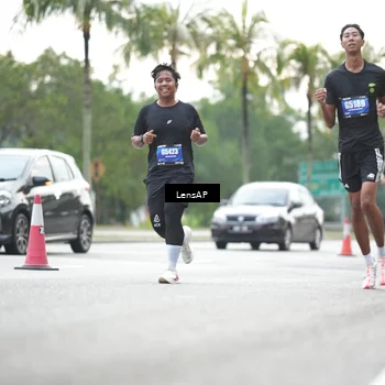 Runner Photo 5339447