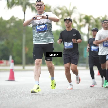 Runner Photo 5339546