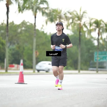 Runner Photo 5339654