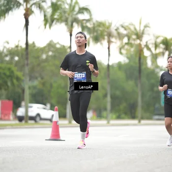 Runner Photo 5339793