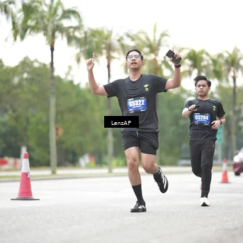 Runner Photo 5339865