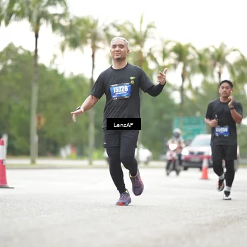 Runner Photo 5339915