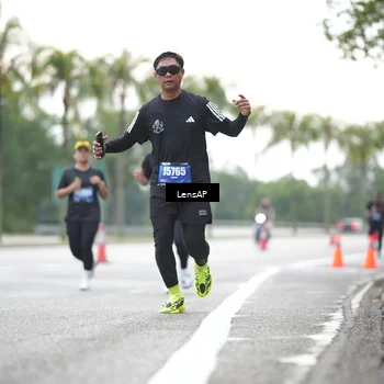 Runner Photo 5339967