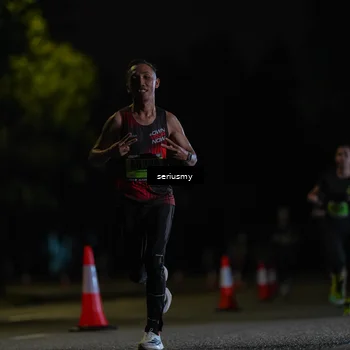 Runner Photo 5340042