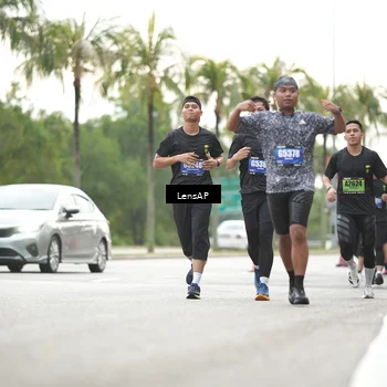 Runner Photo 5340043