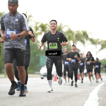 Runner Photo 5340050