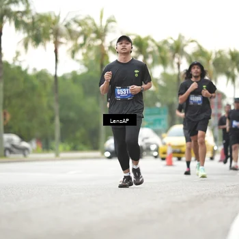 Runner Photo 5340074