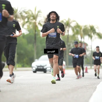 Runner Photo 5340076