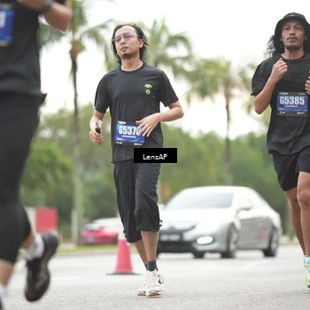 Runner Photo 5340089