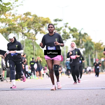 Runner Photo 5340098