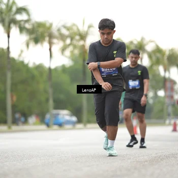 Runner Photo 5340119