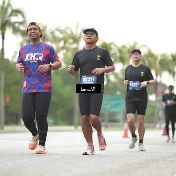 Runner Photo 5340150