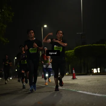 Runner Photo 5340400