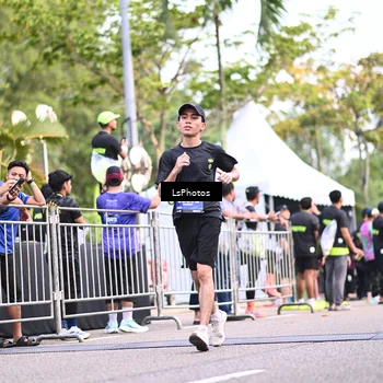 Runner Photo 5340456