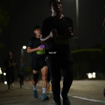 Runner Photo 5340480