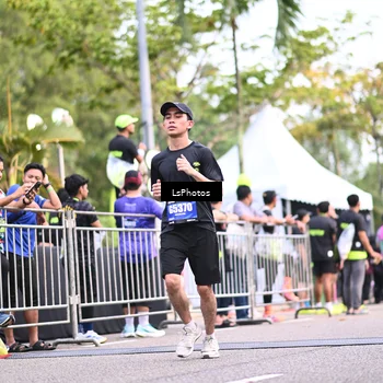 Runner Photo 5340502