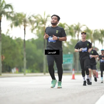 Runner Photo 5340514