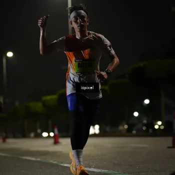 Runner Photo 5340679