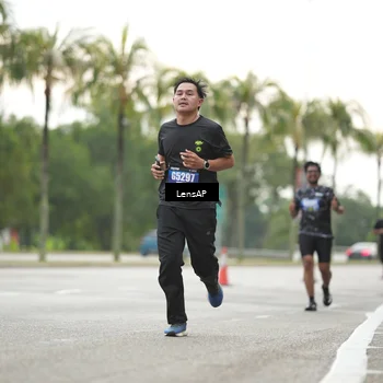 Runner Photo 5340706