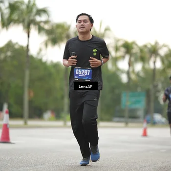 Runner Photo 5340707