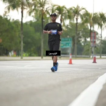 Runner Photo 5340737