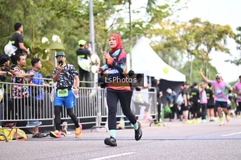 Runner Photo 5340900