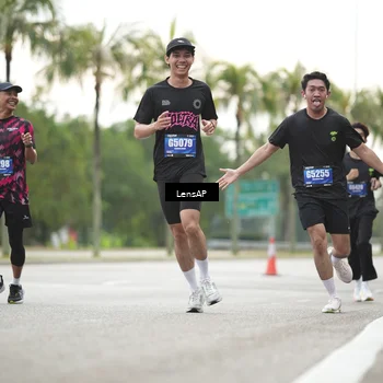 Runner Photo 5341007