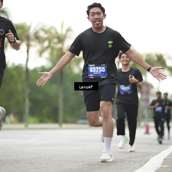 Runner Photo 5341013