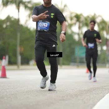 Runner Photo 5341034