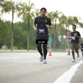 Runner Photo 5341035