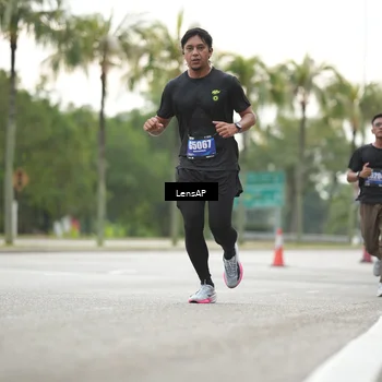 Runner Photo 5341039