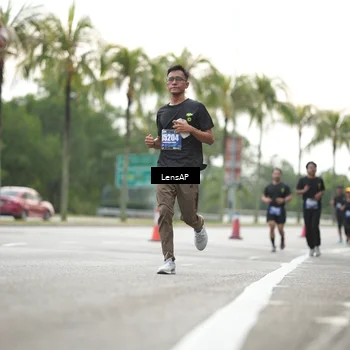 Runner Photo 5341042