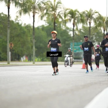 Runner Photo 5341092