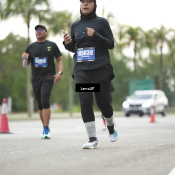 Runner Photo 5341133