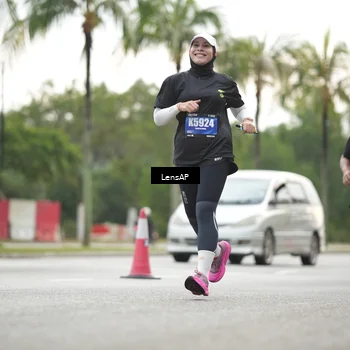 Runner Photo 5341178